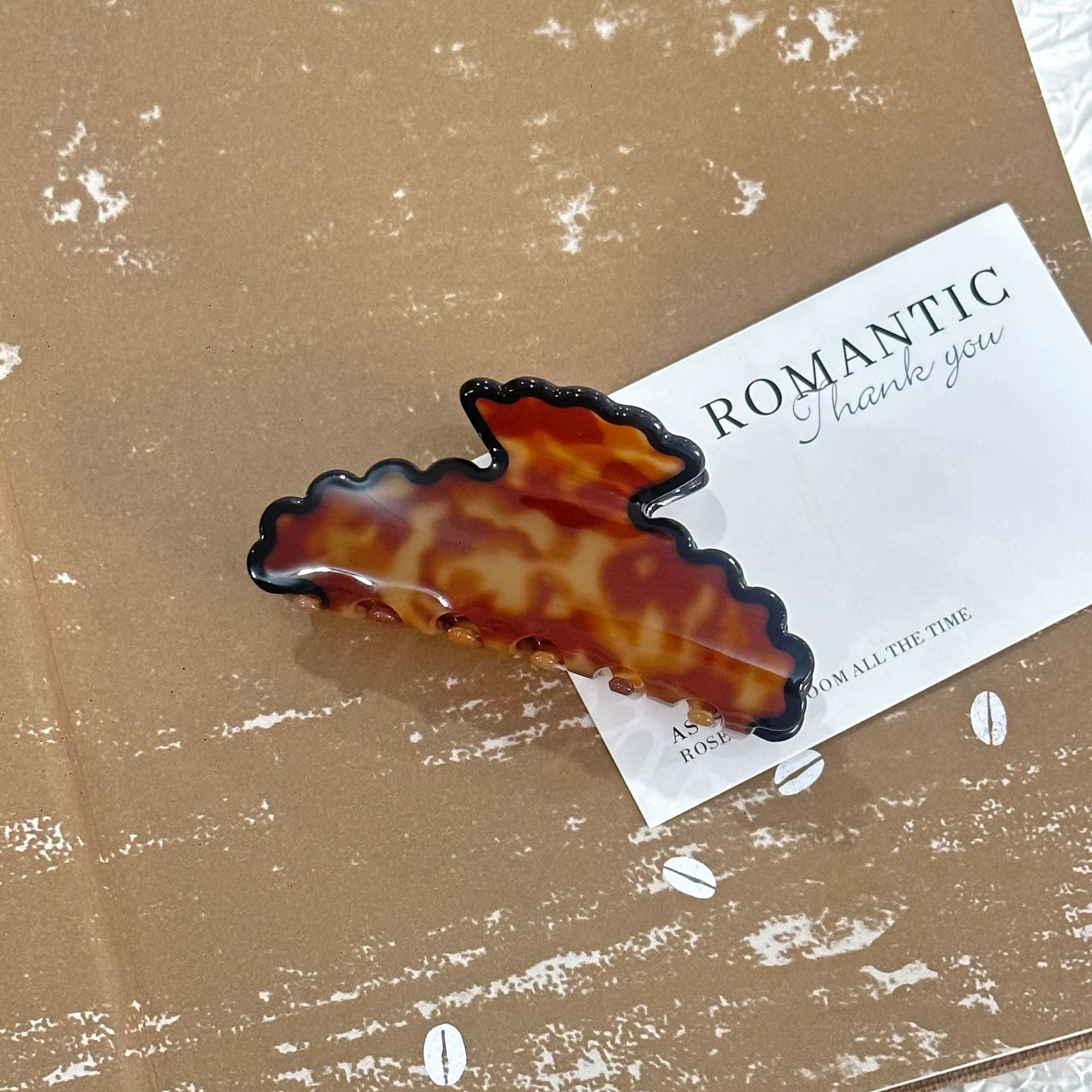 NEW Blue and White Porcelain Colour Hair Claw Wave Edge Classic Style Acrylic Hair Claw Clips Hair Accessories for Women Girls