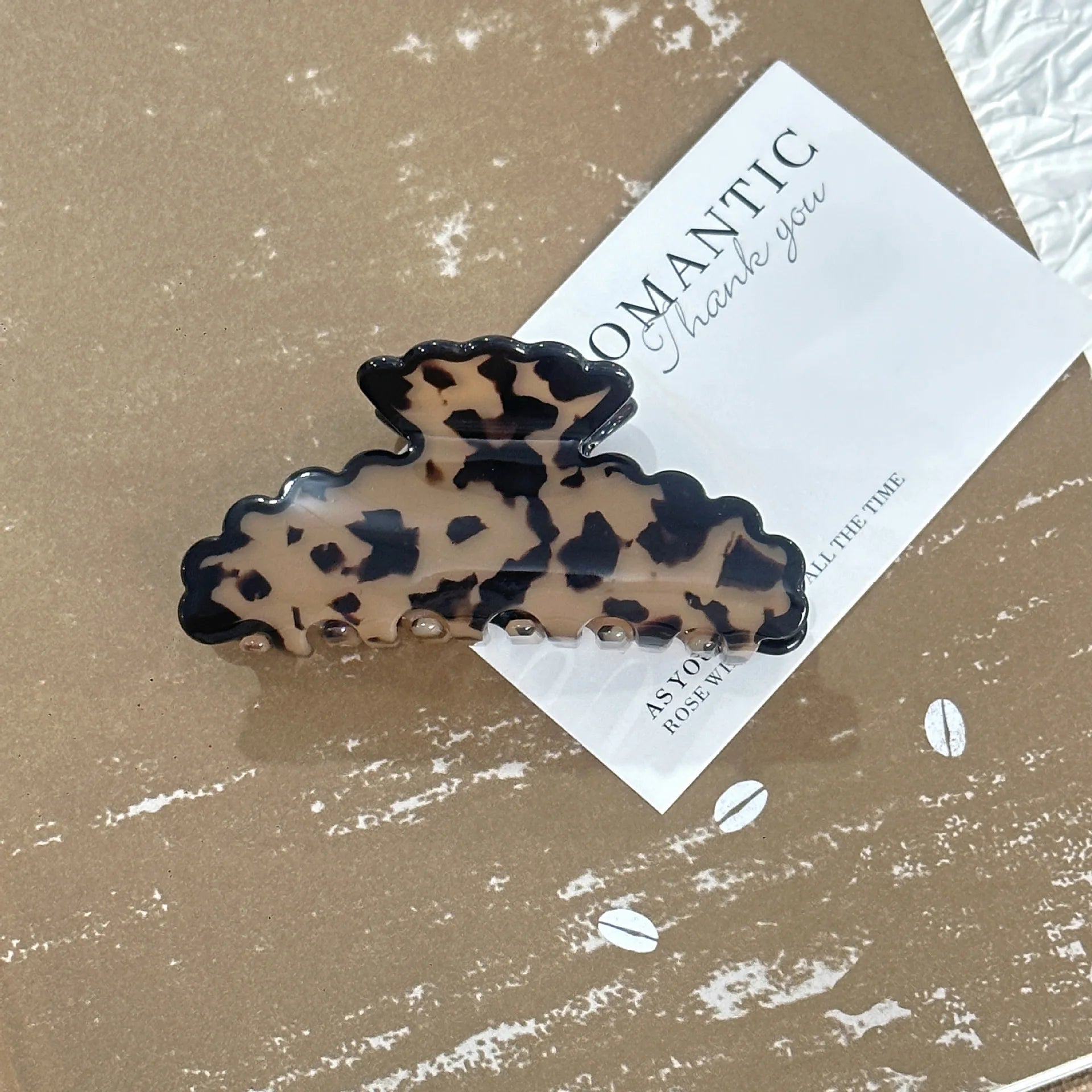 NEW Blue and White Porcelain Colour Hair Claw Wave Edge Classic Style Acrylic Hair Claw Clips Hair Accessories for Women Girls